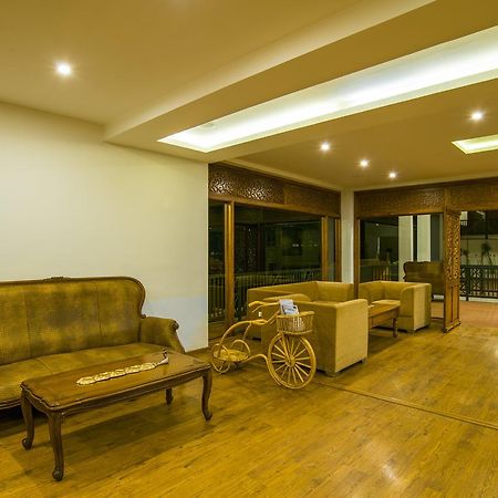 Olive Golden Ridge Resort Chinnakanal Ngoại thất bức ảnh